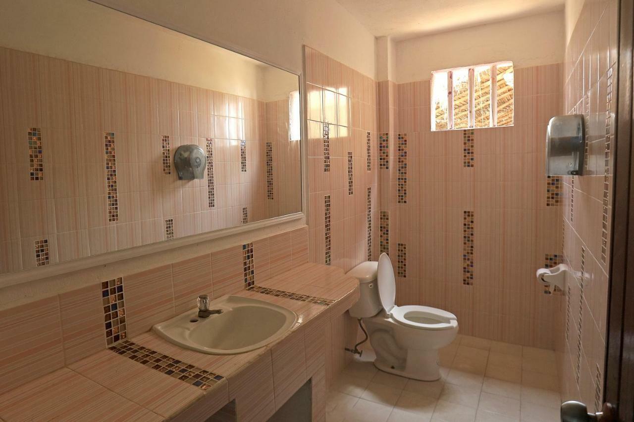 Hotel Neptuno Zipolite Exterior foto
